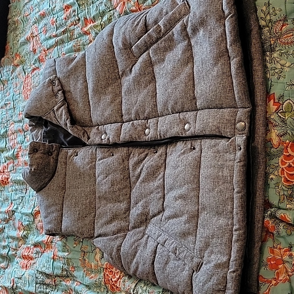 Men's Banana Republuc Gray Heather Puffer Vest Size Large NWOT